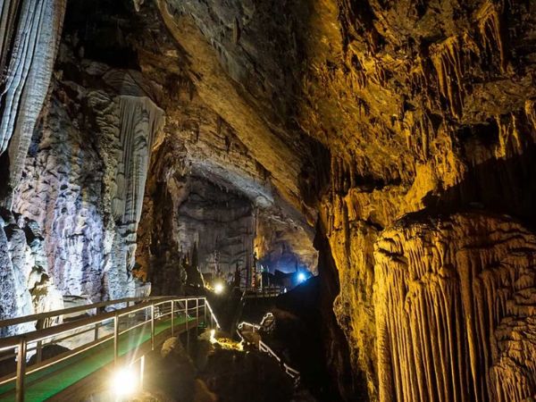 Lung Khuy Cave is one of Ha Giang’s most spectacular caves