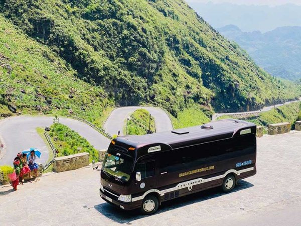 Traveling to Ha Giang by bus